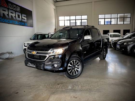 CHEVROLET S10 2.8 HIGH COUNTRY 4X4 CD 16V TURBO DIESEL 4P AUTOMÁTICO CHEVROLET S10 2.8 HIGH COUNTRY 4X4 CD 16V TURBO DIESEL 4P AUTOMÁTICO